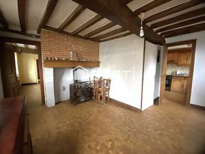 Longère atypique type fermette