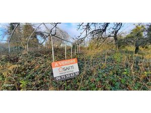 Hameau de Dixmont parcelle de terrain de: 9900m2