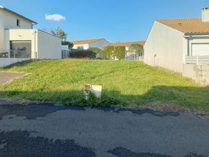 Petit terrain à Royan