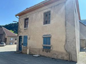 Vente maison 100 m² à Clerval (25340)  33 000 €