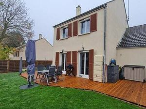 Maison 95 m²  salon/séjour  3 ch  salle d’eau  garage / terrain 456 m²