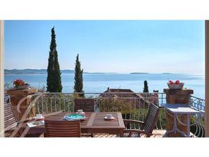 Charmante maison atypique vue mer à couper le souffle