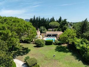 Maison de caractère à Fontvieille