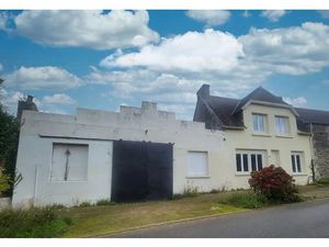 Vente maison 5 pièces 86 m² à Poullaouen (29246)  107 500 €