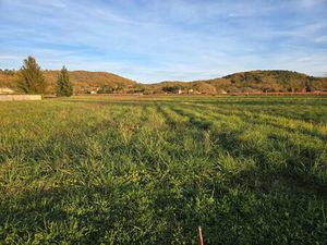 Terrain de plus de 7000 m²