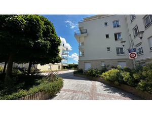 Parking / box 0 pièces 15 m² à vendre / acheter compiègne 60200 ? | ERA Immobilier