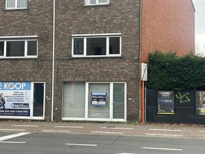 Commercieel te huur in Sint-Amandsberg