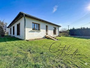 Vente villa 4 pièces 133 m² à Clonas-sur-Varèze (38550)  210 000 €