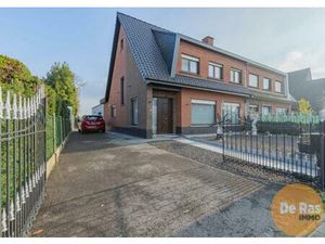 Gebouw gemengd gebruik te koop in Izegem