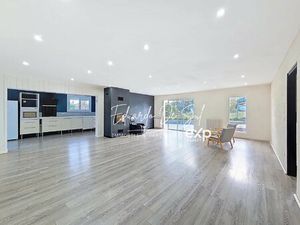 Maison plain-pied familiale de 161 m² – 4 chambres dont suite parentale – piscine  double 