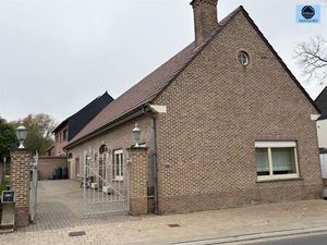 RUSTIG GELEGEN WONING TE ZANDBERGEN