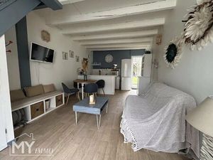 SIGOULES : Charmante maison de village.