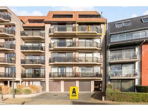Ruim & zonnig 3-slpk-appartement met terras & garage Bredene!