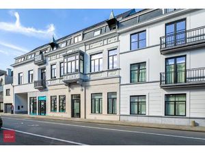 Prachtig afgewerkt appartement met ruim zonneterras centrum Waregem