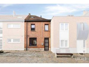 Comfortabele vernieuwde woning op centrale locatie