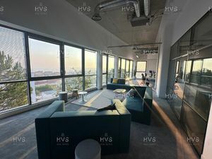 Location Local Professionnel 568m² AIX EN PROVENCE 13290