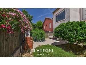 À Vendre Béziers Exclusivite Quartier Champs de Mars Maison de ville 5 pièces jardin