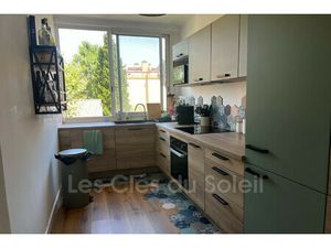 Location Appartement 3 pièces 82m² TOULON 83100