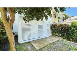 Maison 3 niveaux à vendre aux Abymes à Dugazon  piscine et p  Guadeloupe