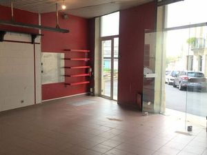 Location Local commercial 150m² GUITRES 33230