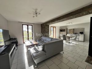 Vente maison 4 pièces 105 m² à Valeyrac (33340)  223 000 €