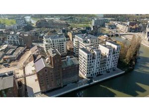 Commerciële eigendom te koop in Deinze