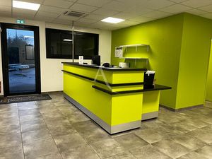 Location commerce 480 m² à Tonnay-Charente (17430)