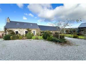 Vente maison 7 pièces 115 m² à Bon Repos sur Blavet (22570)  235 500 €