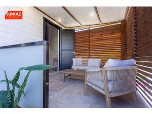 A louer SAINT PIERRE - Centre ville - Appartement F5 meublé de 120 m² - Loyer 2 300 € CC  