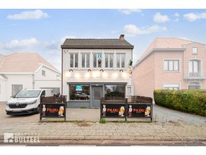 Commercieel te koop in Zele