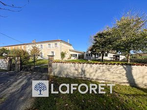 Vente maison 6 pièces 192 m² à Pons (17800)  288 700 €