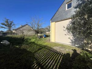 Donges Terrain constructible avec garage