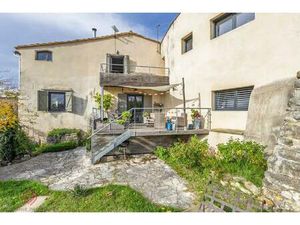 Spacieuse maison avec gîte  jardin & piscine