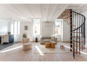 Vente appartement 2 pièces 70m2 Marseille 2eme (13002) - 229000 € - Surface Privée