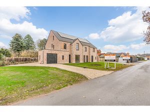 Huis te koop in Tessenderlo met 4 slaapkamers