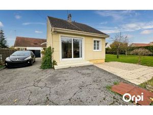 Maison Chevrières m² T-2 à vendre  140 000 €