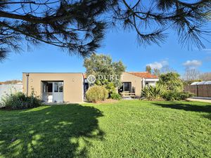 Achat Maison 4 pièces 145m² COMMEQUIERS 85220