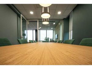 VANNES NORD- Ensemble de bureaux de 55 m² environ