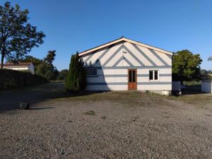 Vente local d'activités 1 pièces 400m2 Largeasse 79240 - 87040 € - Surface Privée