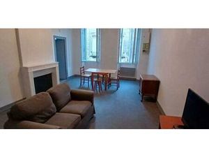 Location appartement 2 pièces 52 m² à Pauillac (33250)