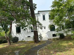 Location meublée appartement 3 pièces 69 m² à Arcachon (33120)  1 499 €