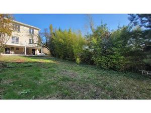 Une maison à potentiel rare au cœur du Mont-Valérien  à quelques minutes de Paris