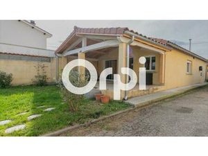 Vente maison 2 pièces 61 m² Saint-Paul-en-Jarez (42740)