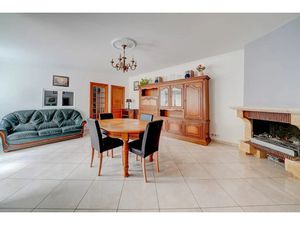 Vente maison 6 pièces 156 m² à Chelles (77500)  450 000 €