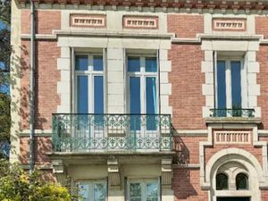 Vente maison 6 pièces 200 m² à Orleans (45000)  469 000 €