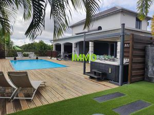 Maison avec dépendance 8 pièces