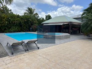 Vente villa 6 pièces 127 m² à Saint-François (97118)  499 000 €