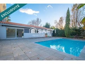 Vente maison 6 pièces 186 m² à Le Pian-Médoc (33290)  529 000 €