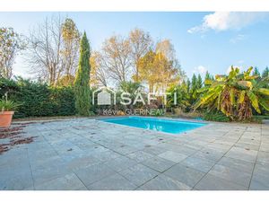 Vente maison 6 pièces 186 m² à Le Pian-Médoc (33290)  549 000 €