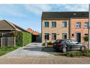 Immeuble de rapport à vendre à Rundvoortstraat 71 Oelegem (RBU77011)